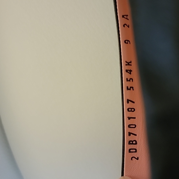 Salvatore Ferragamo SZ 9 Classic Flats  Gently Used - Picture 7 of 11